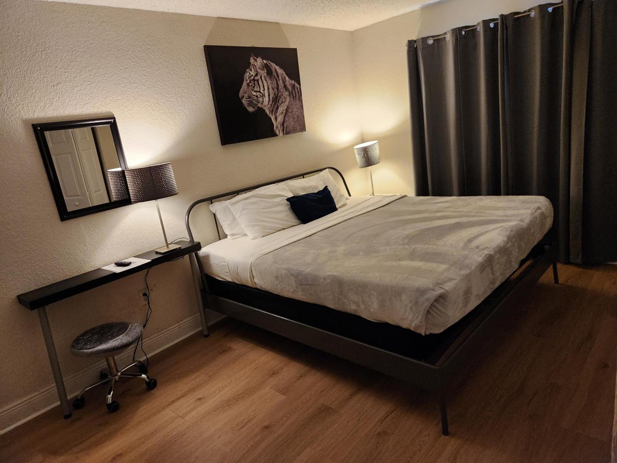 Centauri Vacation Rentals Beautiful 2-Bedroom Condo, Near All Orlando Attractions, Free Parking & Wi-Fi, King Bed, #1 Ngoại thất bức ảnh